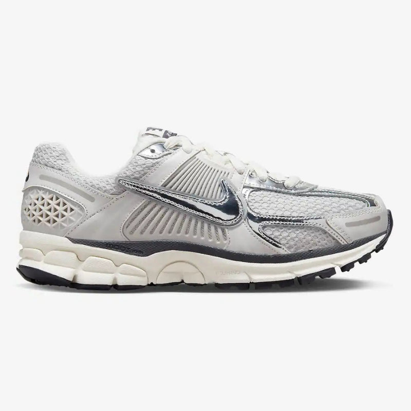 Nike Zoom Vomero 5 Photon Dust Metallic Silver