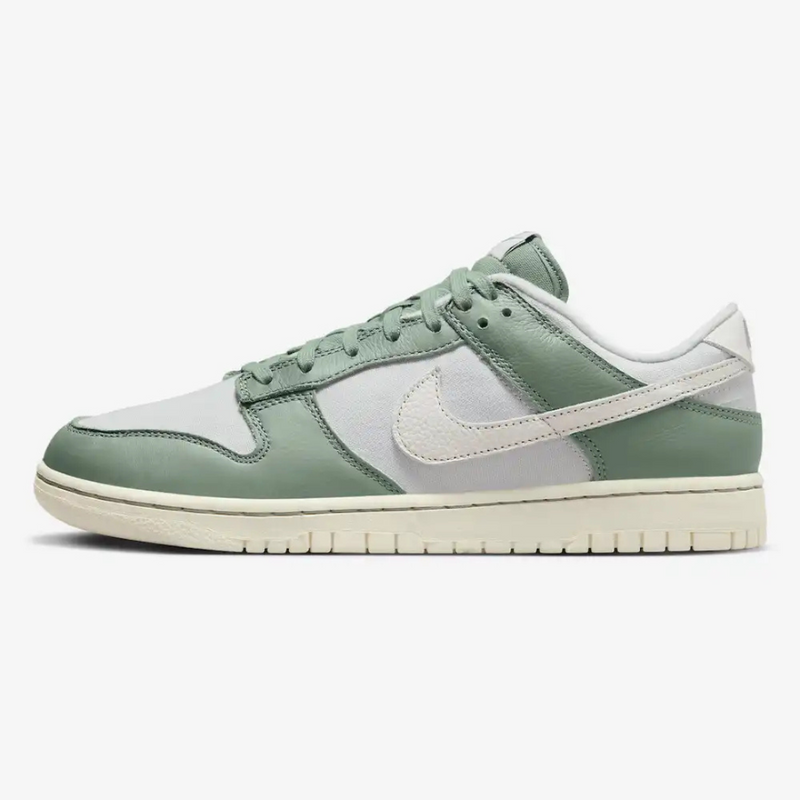 Albino y negro x Nike SB Dunk Low