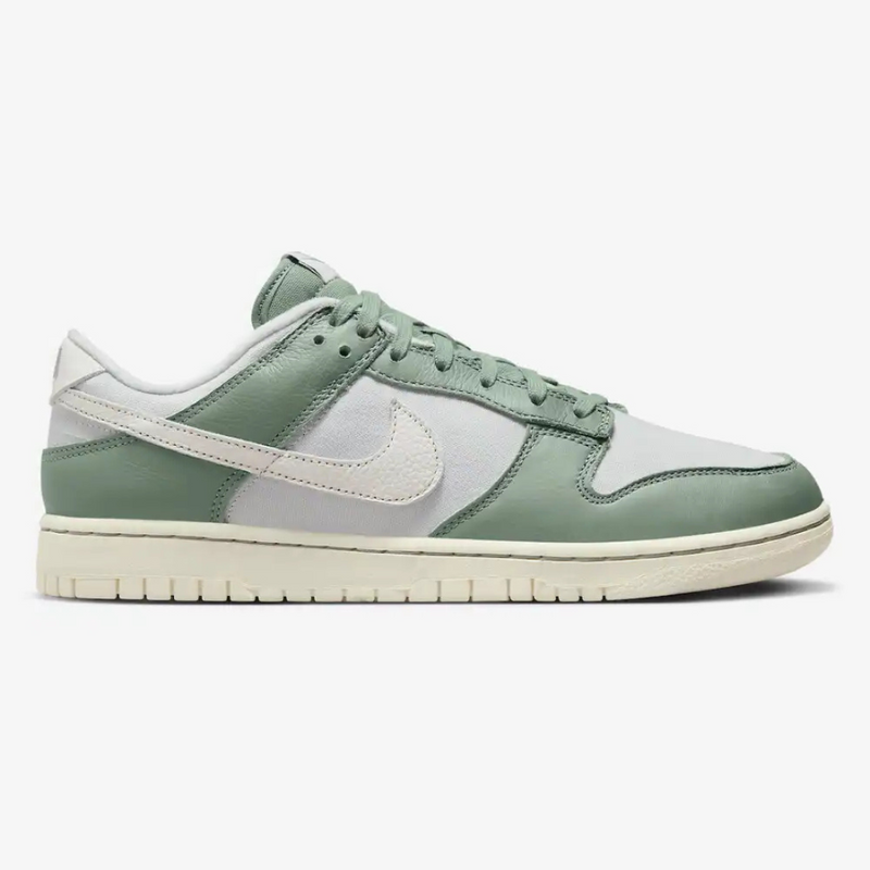 Albino y negro x Nike SB Dunk Low