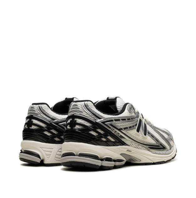 New Balance M1906