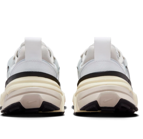 Nike V2K Prata