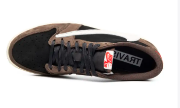 Jordan 1 Low X Travis Scott "Dark Mocha"